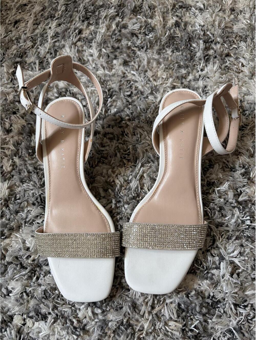 Kelly & Katie kitten heels